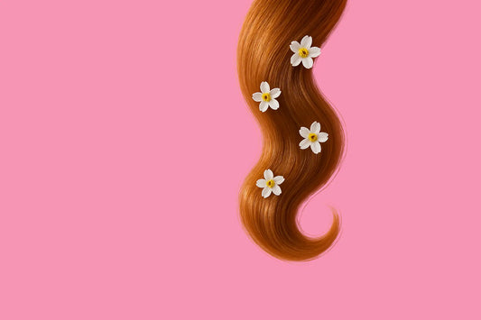 Huile de finition cheveux : définition, bienfaits et guide d’achat