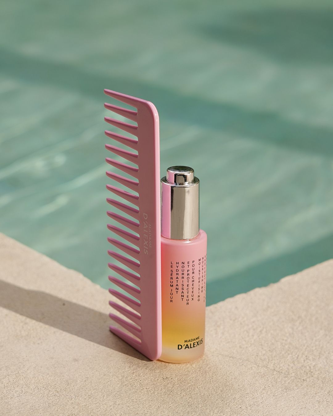 Pink Wide Tooth Detangling Comb - Wide teeth, cellulose acetate MADAME D'ALEXIS